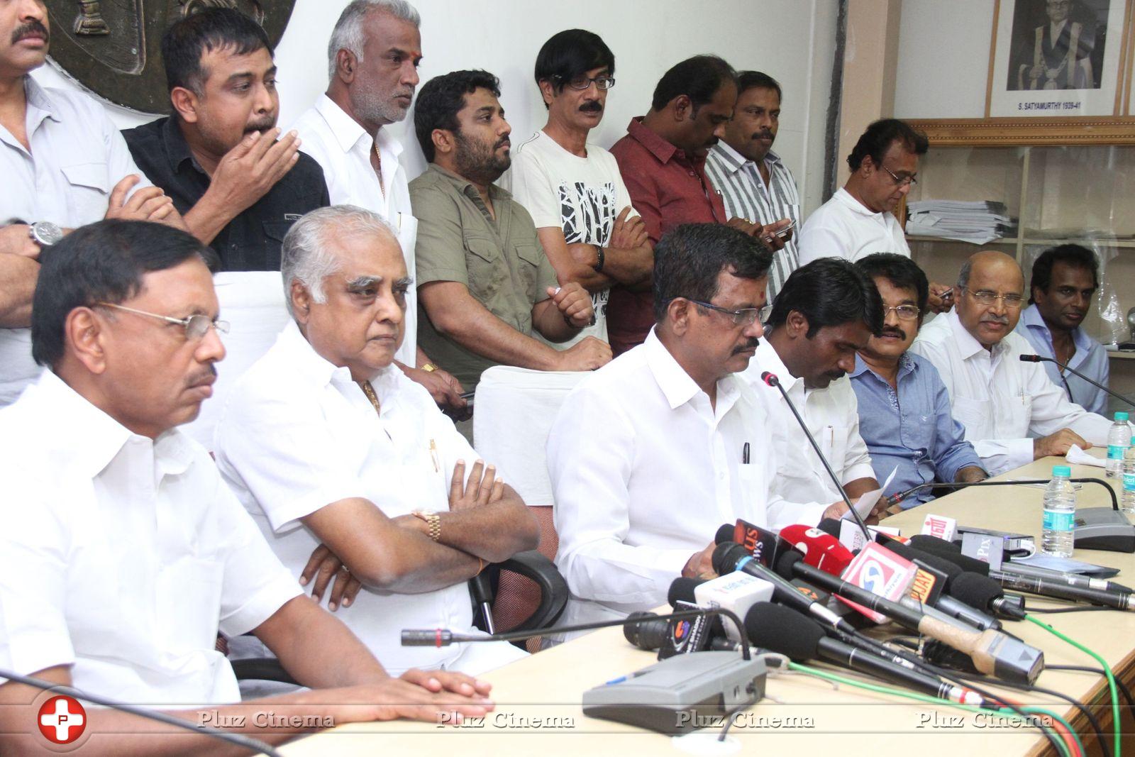 Tamil Film Associations Press Meet Regarding Uttama Villain Release Photos | Picture 1014957