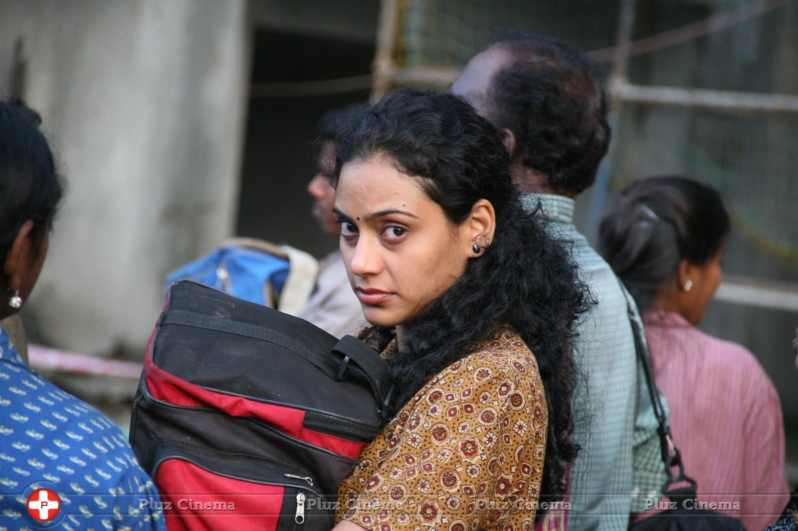 Rupa Manjari - Sivappu Movie Stills | Picture 1022233