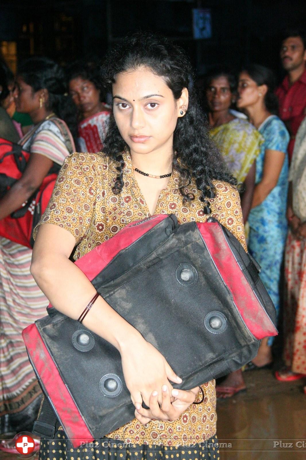 Rupa Manjari - Sivappu Movie Stills | Picture 1022234