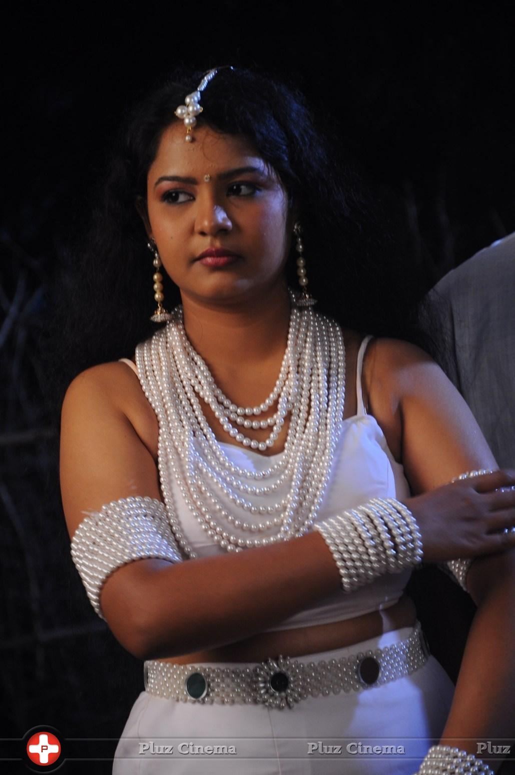 Sameera New - Virudhachalam Movie Stills | Picture 1091937
