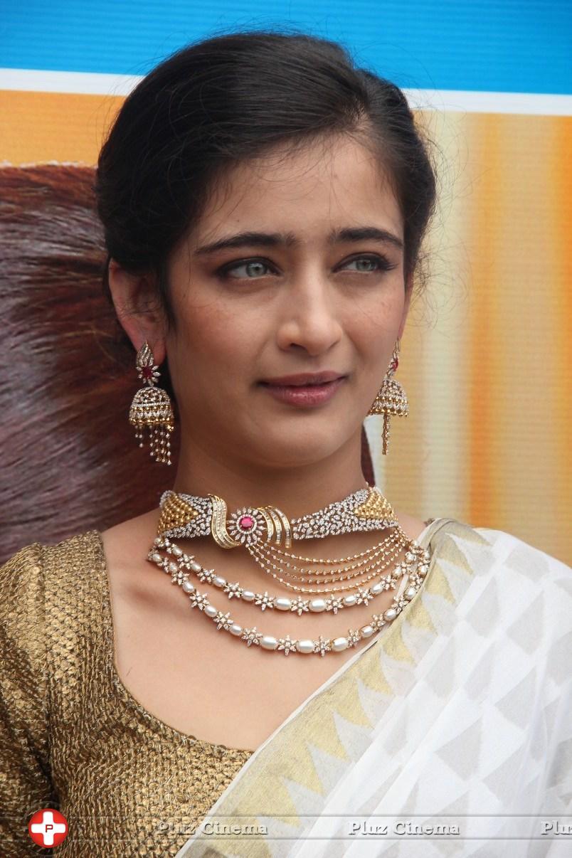 Akshara Haasan - Akshara Haasan Launch Diamonds Showroom Photos | Picture 1099087