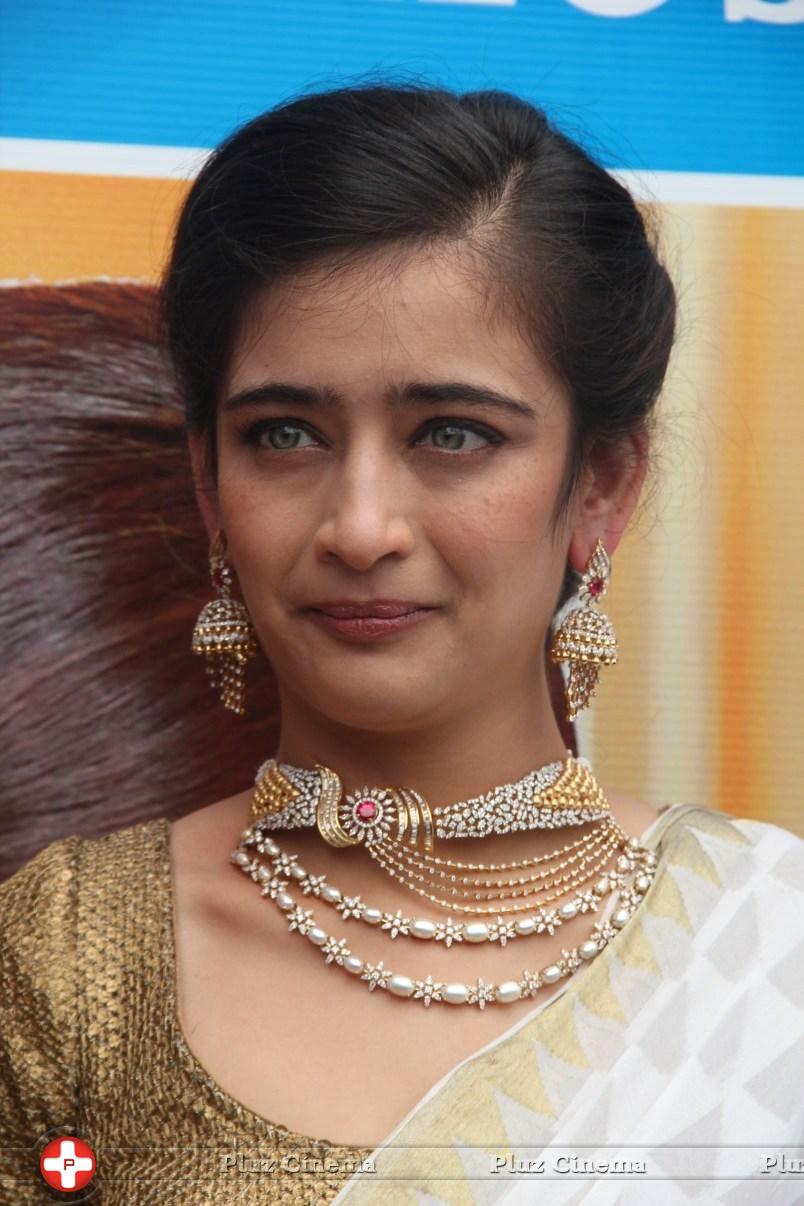 Akshara Haasan - Akshara Haasan Launch Diamonds Showroom Photos | Picture 1099089