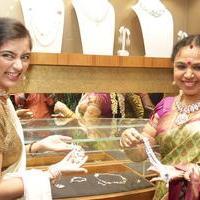 Akshara Haasan Launch Diamonds Showroom Photos | Picture 1099051
