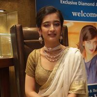 Akshara Haasan - Akshara Haasan Launch Diamonds Showroom Photos | Picture 1099099