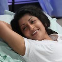 Meera Jasmine - Meera Jasmine at Kangal Irandal Movie Stills | Picture 1107165