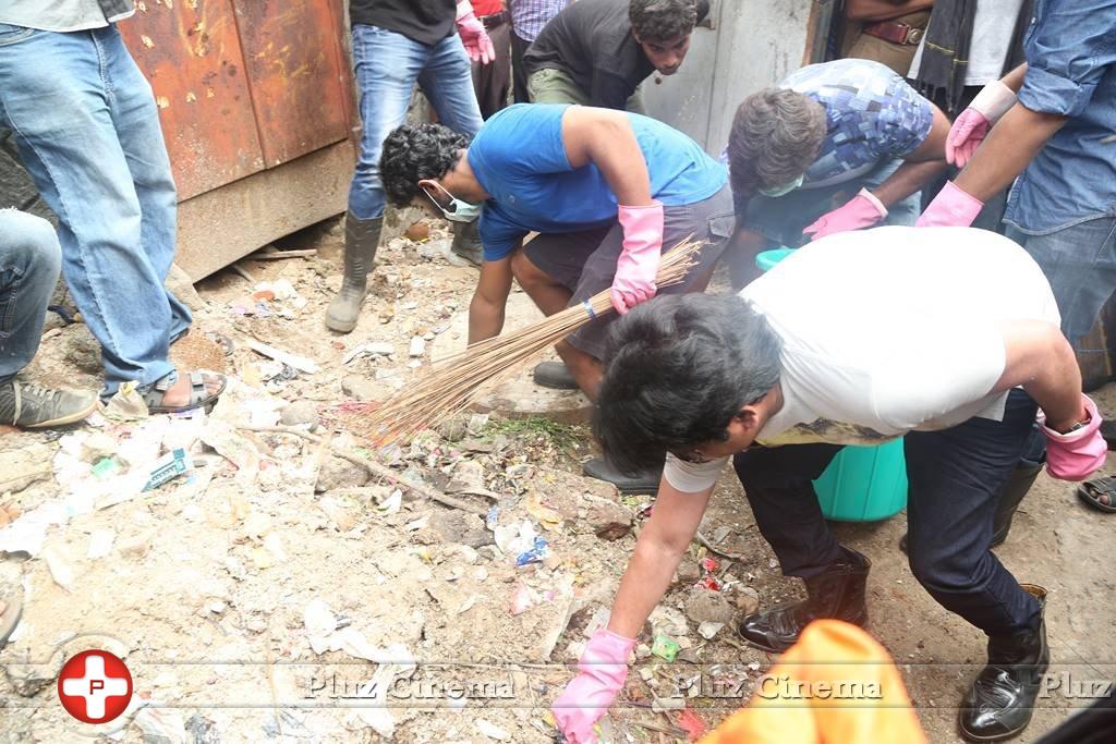 Nadigar Sangam Cleans Chennai Photos | Picture 1175468