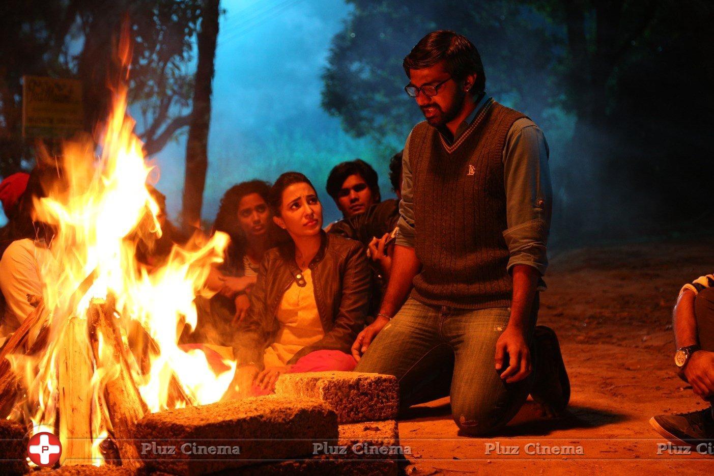 Maalai Nerathu Mayakkam Movie Stills | Picture 1185139