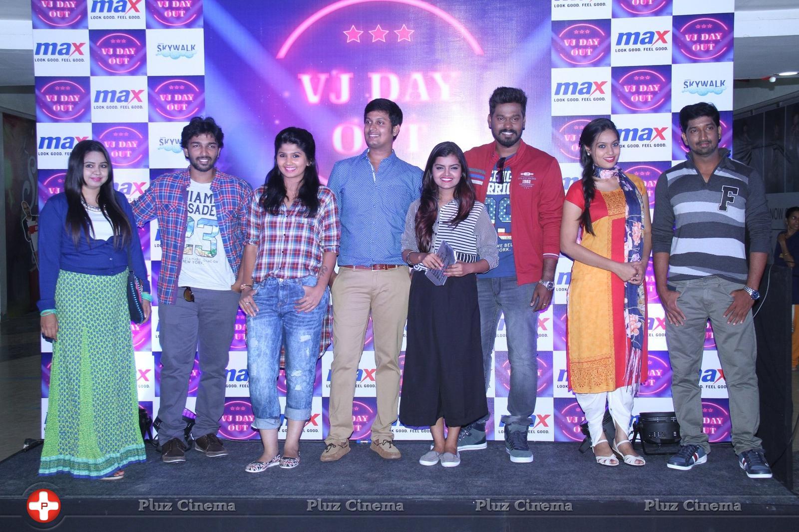 City VJs Launched MAX New Winter 2015 Collection at Ampa Sky Walk Stills | Picture 1188076