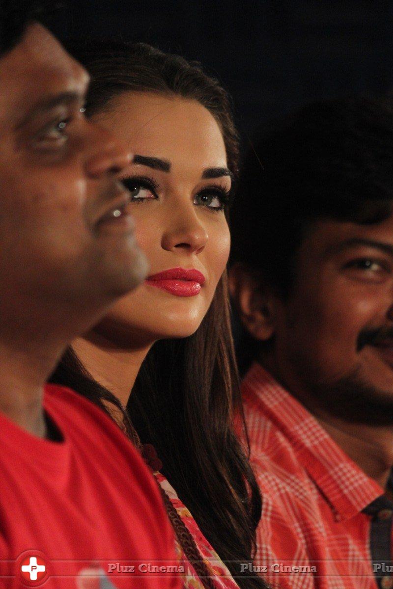 Amy Jackson - Gethu Movie Press Meet and Audio Launch Stills | Picture 1187544