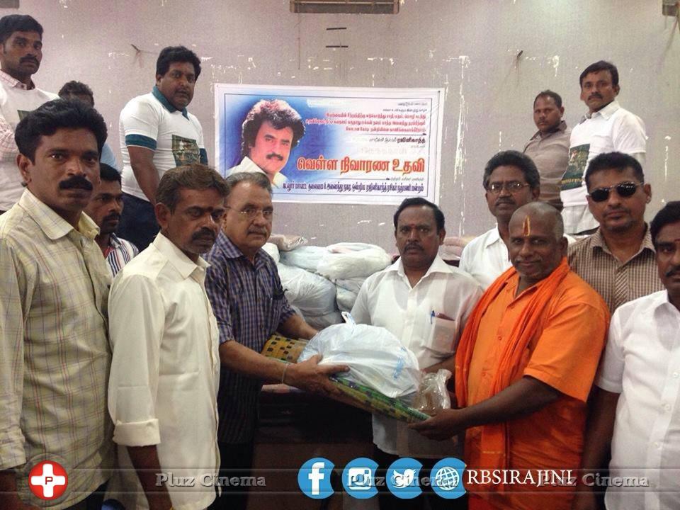 Rajinikanth Raghavendra Mandapam distributes Flood relief materials to Cuddalore Photos | Picture 1188981