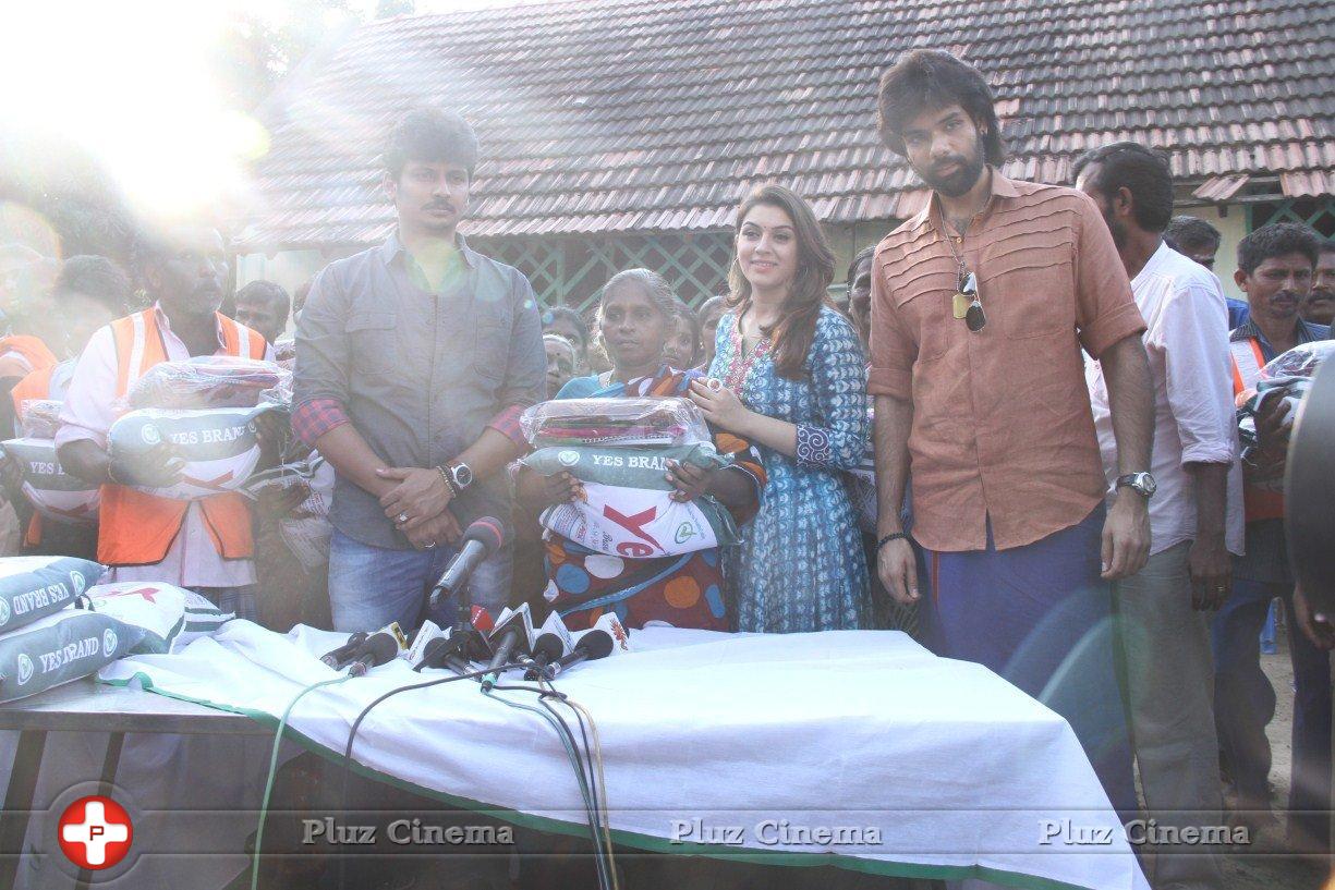 Pokkiri Raja Movie Team Distributed Flood Relief Materials Stills | Picture 1193241