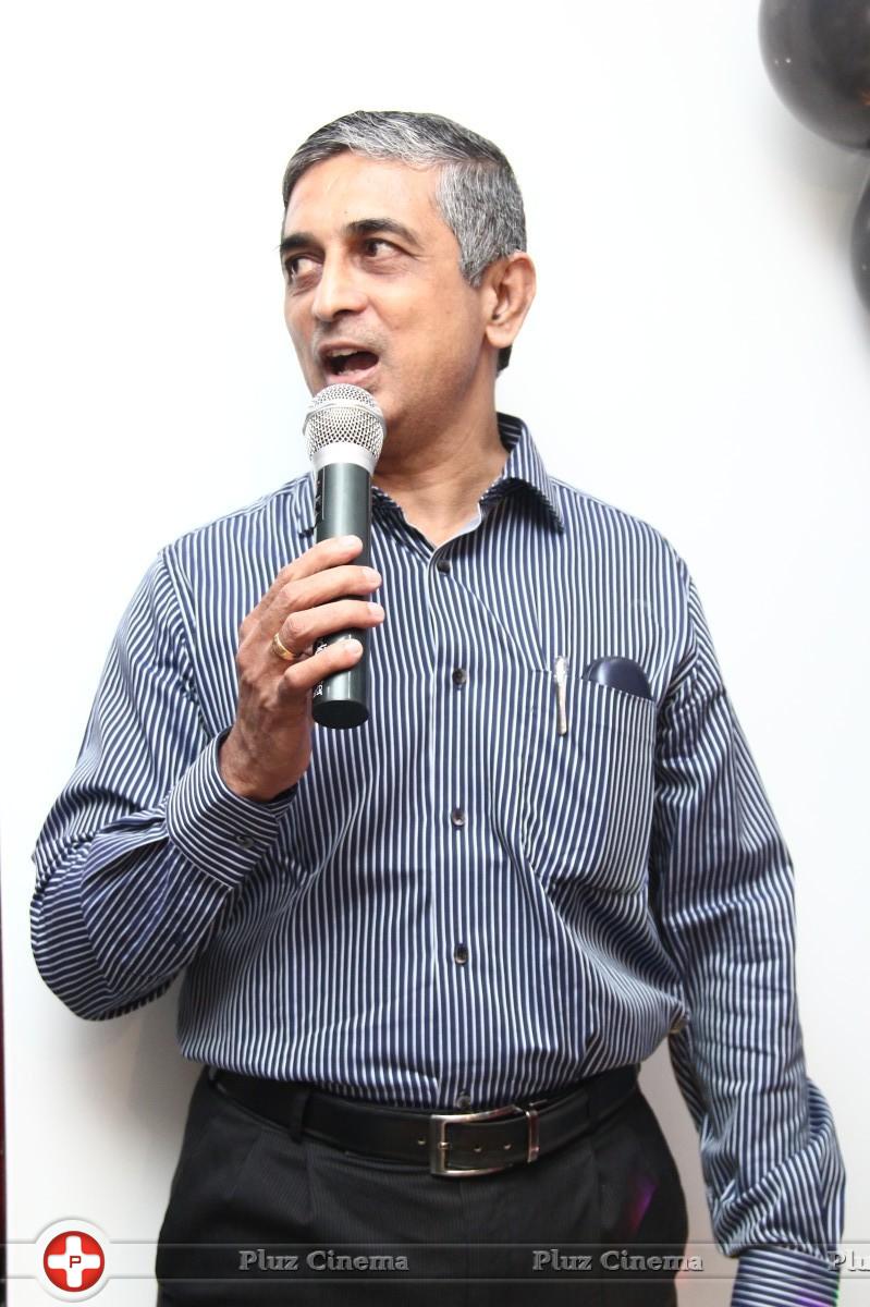 Director Lingusamy Inaugurates Brand New Essensuals at Thiruvanmiyur Photos | Picture 959371