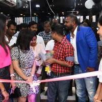 Director Lingusamy Inaugurates Brand New Essensuals at Thiruvanmiyur Photos | Picture 959345