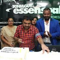 Director Lingusamy Inaugurates Brand New Essensuals at Thiruvanmiyur Photos | Picture 959380