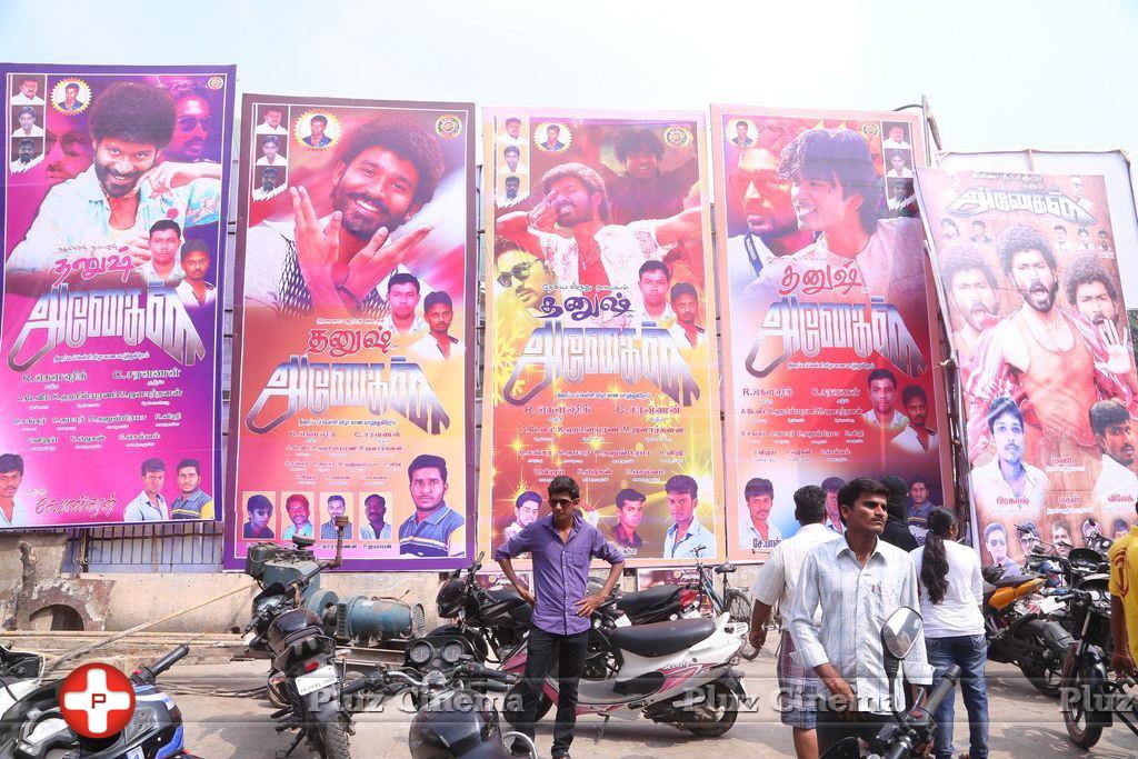 Dhanush Fans Celebrating Anegan Movie Release Photos | Picture 962347