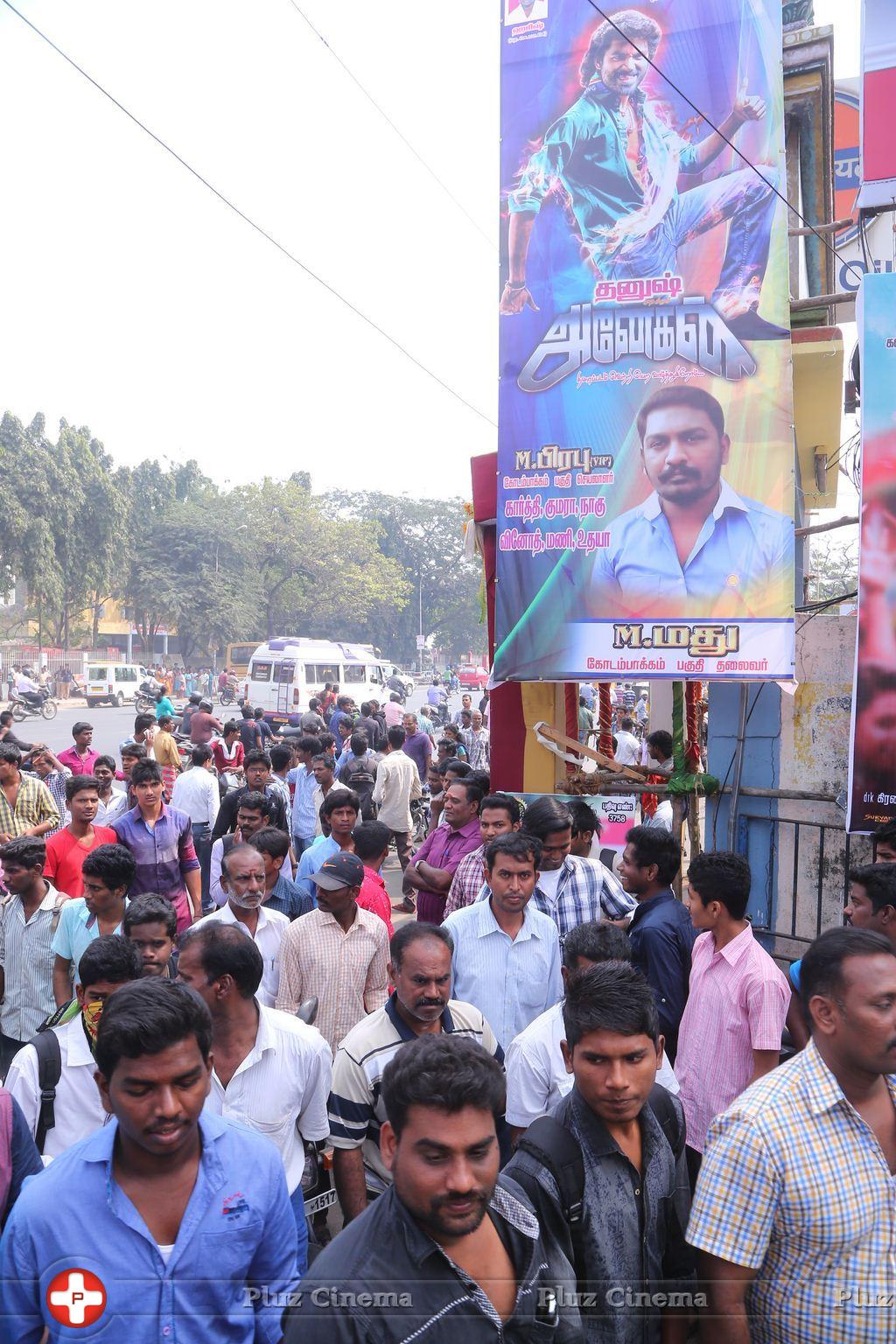 Dhanush Fans Celebrating Anegan Movie Release Photos | Picture 962354