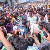 Dhanush Fans Celebrating Anegan Movie Release Photos | Picture 962362