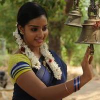 Malavika Menon - Vethu Vettu Movie Stills | Picture 962676