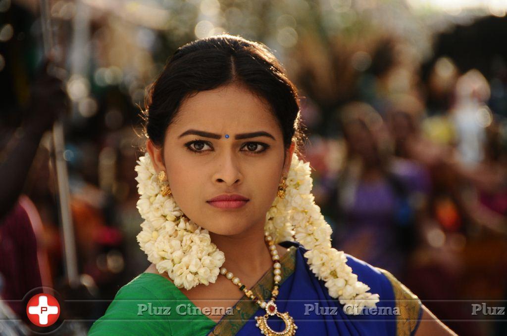 Sri Divya - Kaaki Sattai Movie New Stills | Picture 969678