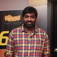 Vijay Sethupathi - Celebrities Show of Bench Talkies The First Bench Stills | Picture 975465