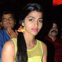 Sai Dhanshika - V4 Entertainers Film Awards 2014 Photos | Picture 924039