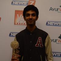 Anirudh Ravichander - V4 Entertainers Film Awards 2014 Photos | Picture 924058