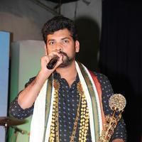 Vimal - V4 Entertainers Film Awards 2014 Photos | Picture 924568