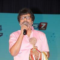 Vivek - V4 Entertainers Film Awards 2014 Photos | Picture 924684