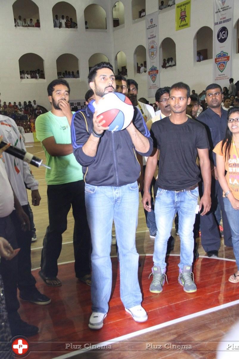 Abhishek Bachchan - Abhishek Bachchan at All India Inter University Basketball Tournament Photos | Picture 940362