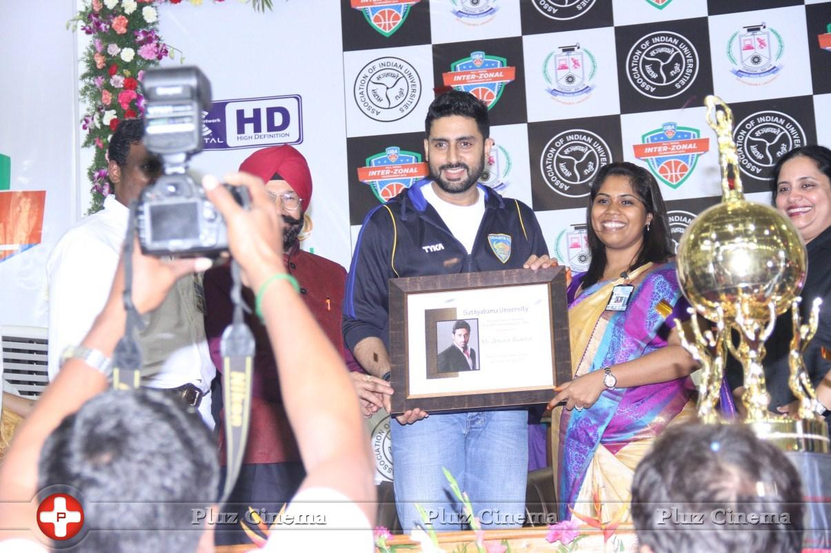 Abhishek Bachchan at All India Inter University Basketball Tournament Photos | Picture 940379