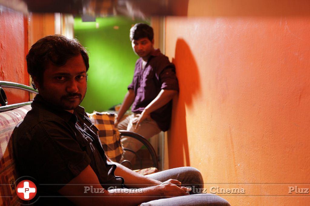Bobby Simha - Chennai Ungalai Anbudan Varaverkiradhu Movie Stills | Picture 947621