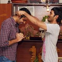Dhanush Gifted Gold Chain For Maari Team Stills | Picture 1071868