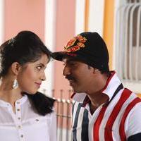 FB Statushae Podu Chat Pannu Movie Photos | Picture 1074666
