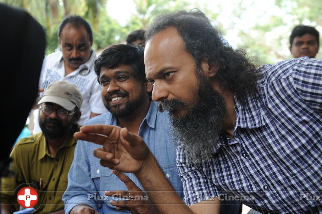 Vasuvum Saravananum Onna Padichavanga Movie Working Stills | Picture 1080347