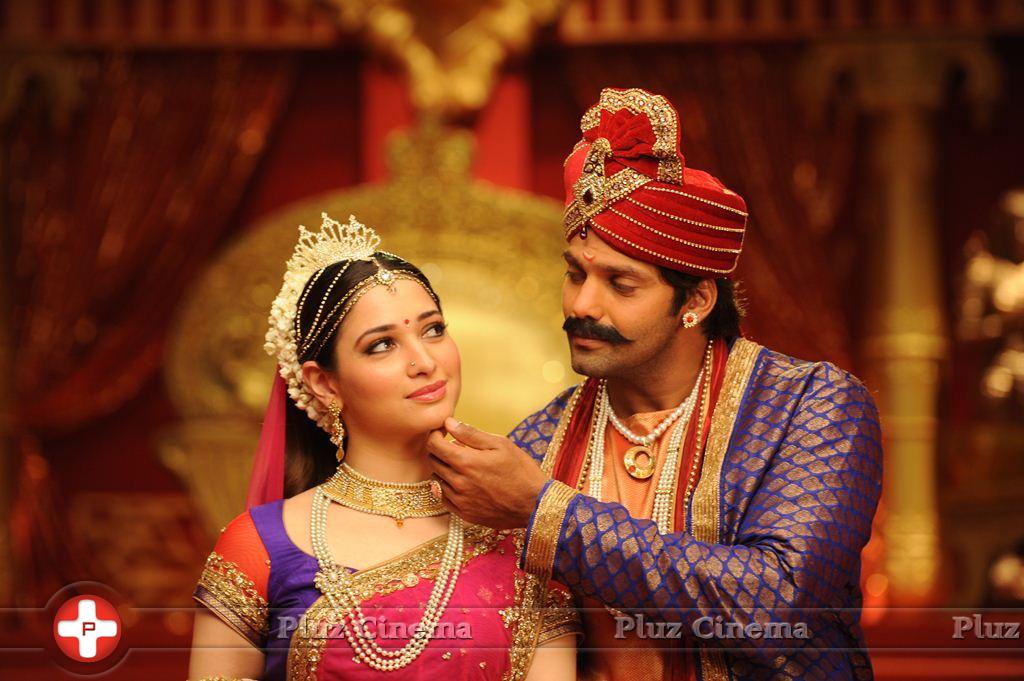 Vasuvum Saravananum Onna Padichavanga Movie Stills | Picture 1080283