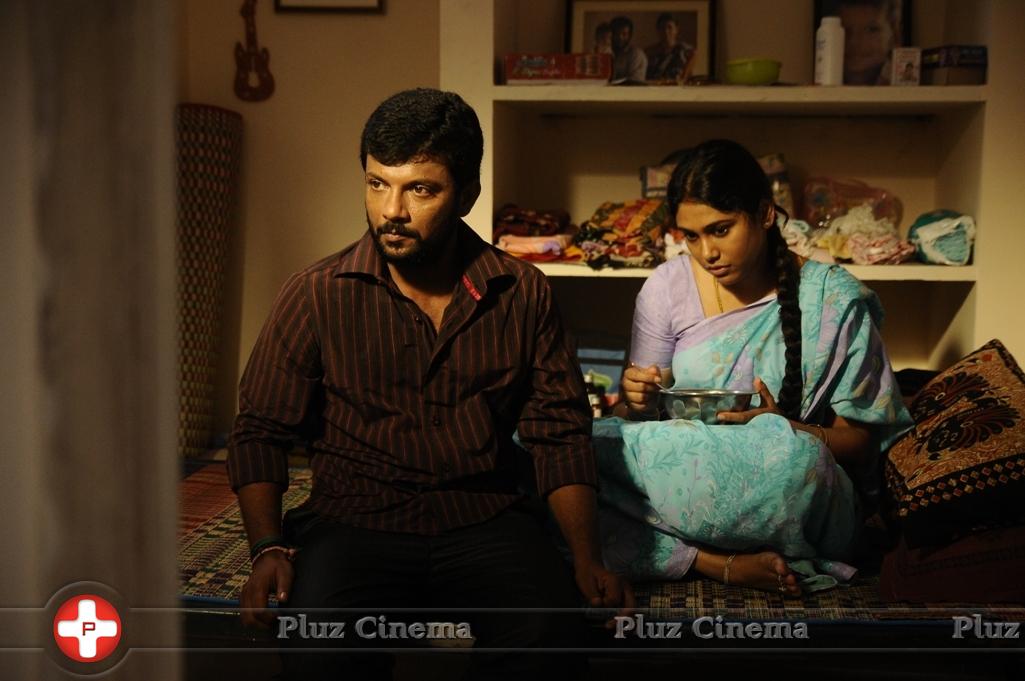Oru Kuppai Kathai Movie Working Stills | Picture 1046321