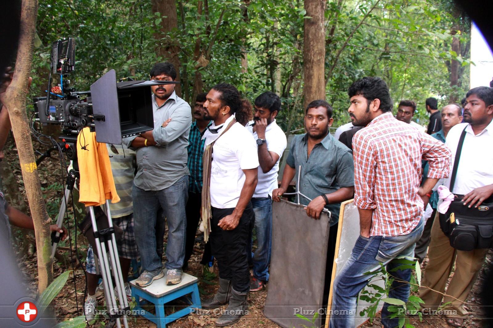 Kaaval Movie Working Stills | Picture 1052448