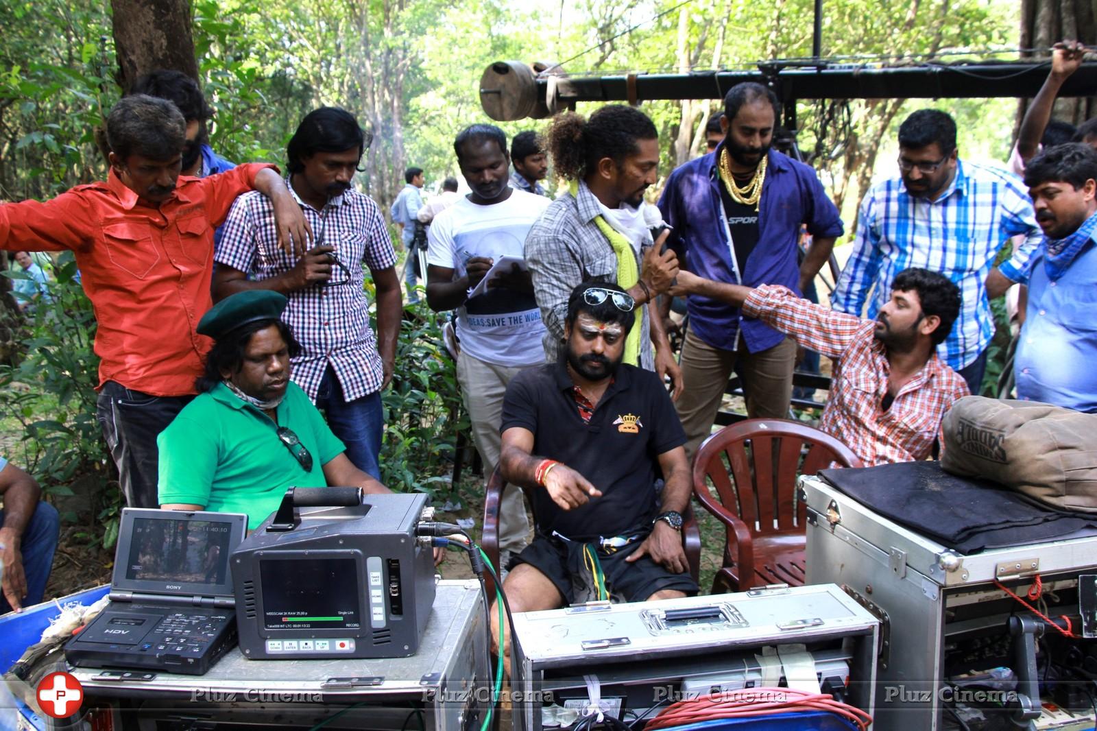 Kaaval Movie Working Stills | Picture 1052459