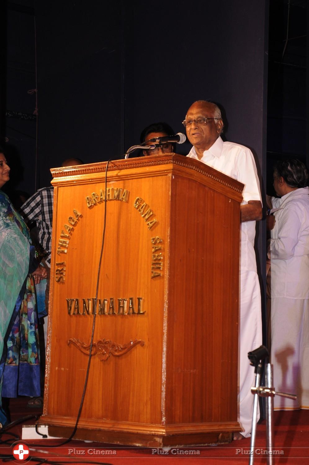 Y Gee Mahendra Paritchaikku Neramachu Stage Drama 51st Show at Vani Mahal Photos | Picture 982783