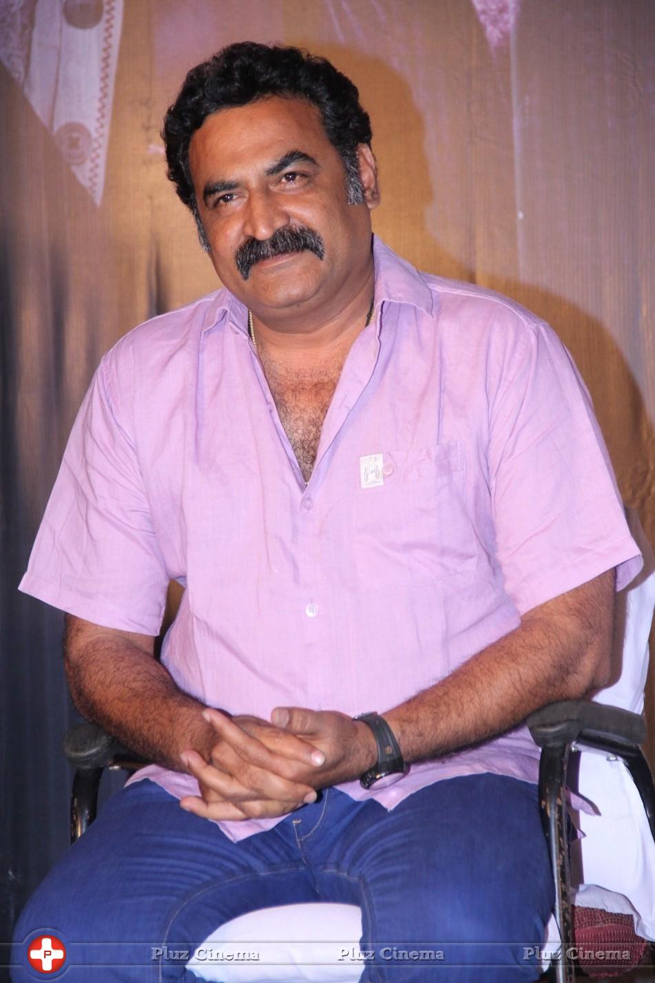 Aadukalam Naren - Kallappadam Movie Press Meet Stills | Picture 990061