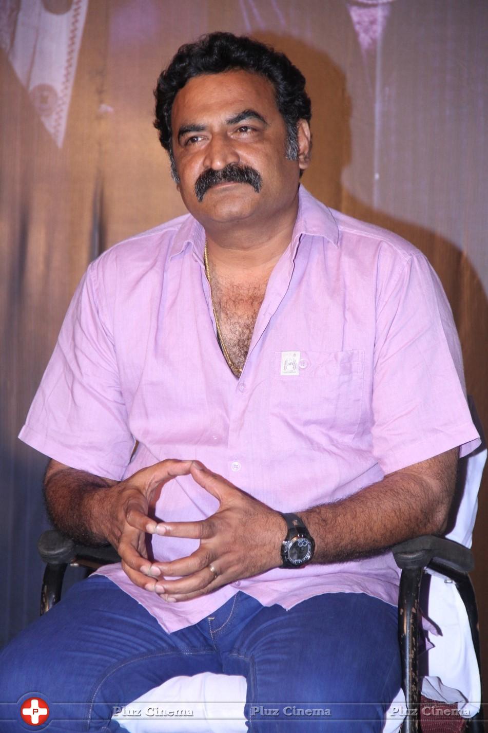 Aadukalam Naren - Kallappadam Movie Press Meet Stills | Picture 990067