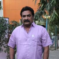 Aadukalam Naren - Kallappadam Movie Press Meet Stills | Picture 990058