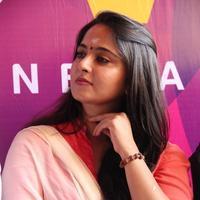 Anushka Shetty - Inji Idupazhagi Movie Pooja Stills | Picture 994983