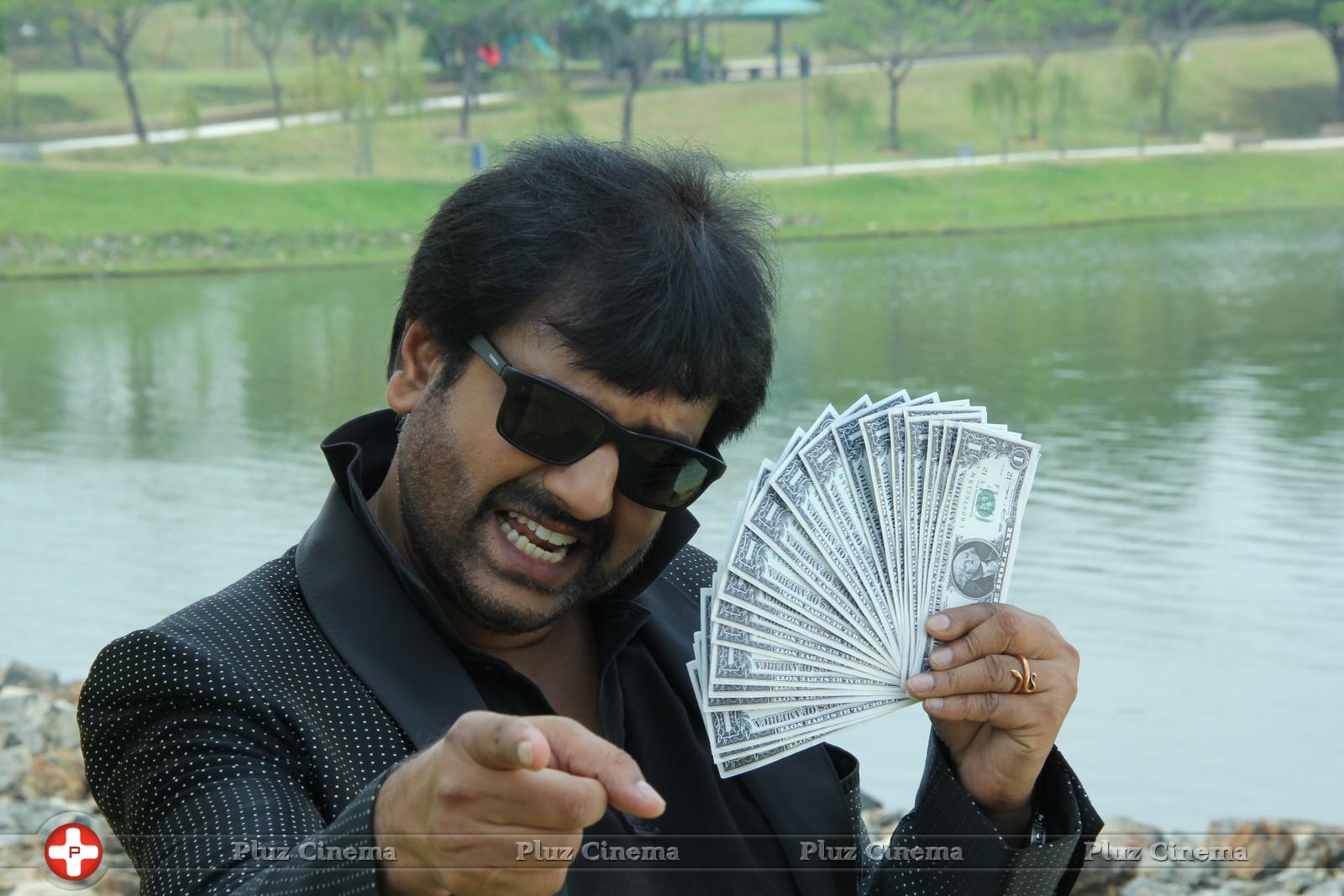 Vivek - Palakkad Madhavan Movie New Stills | Picture 1025607