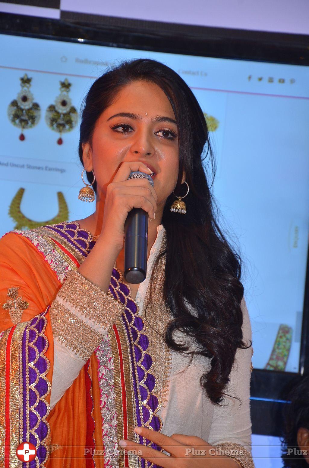 Anushka Shetty - Anushka at NAC Rudhramadevi Jewellery Introduce Stills | Picture 1129778