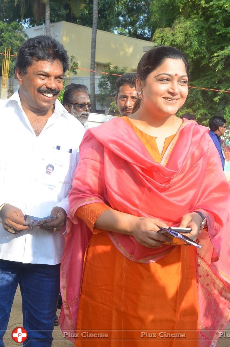 Sathyaraj and Kushboo Votes for Nadigar Sangam Elections 2015 Photos | Picture 1141204