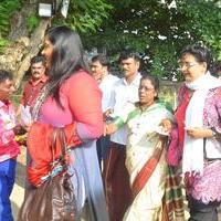 Sathyaraj and Kushboo Votes for Nadigar Sangam Elections 2015 Photos | Picture 1141214