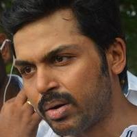 Karthi - Sathyaraj and Kushboo Votes for Nadigar Sangam Elections 2015 Photos | Picture 1141253