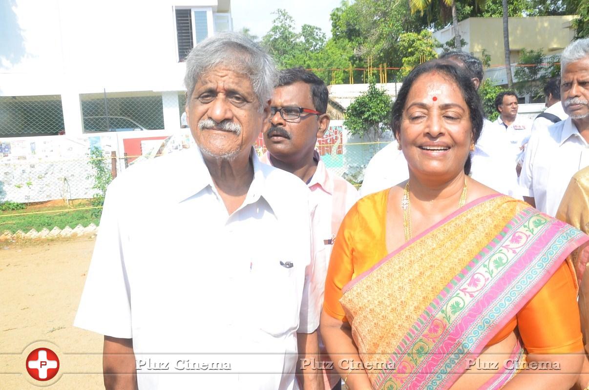 Prabhu and Vikram Prabhu Votes for Nadigar Sangam Elections 2015 Photos | Picture 1141515