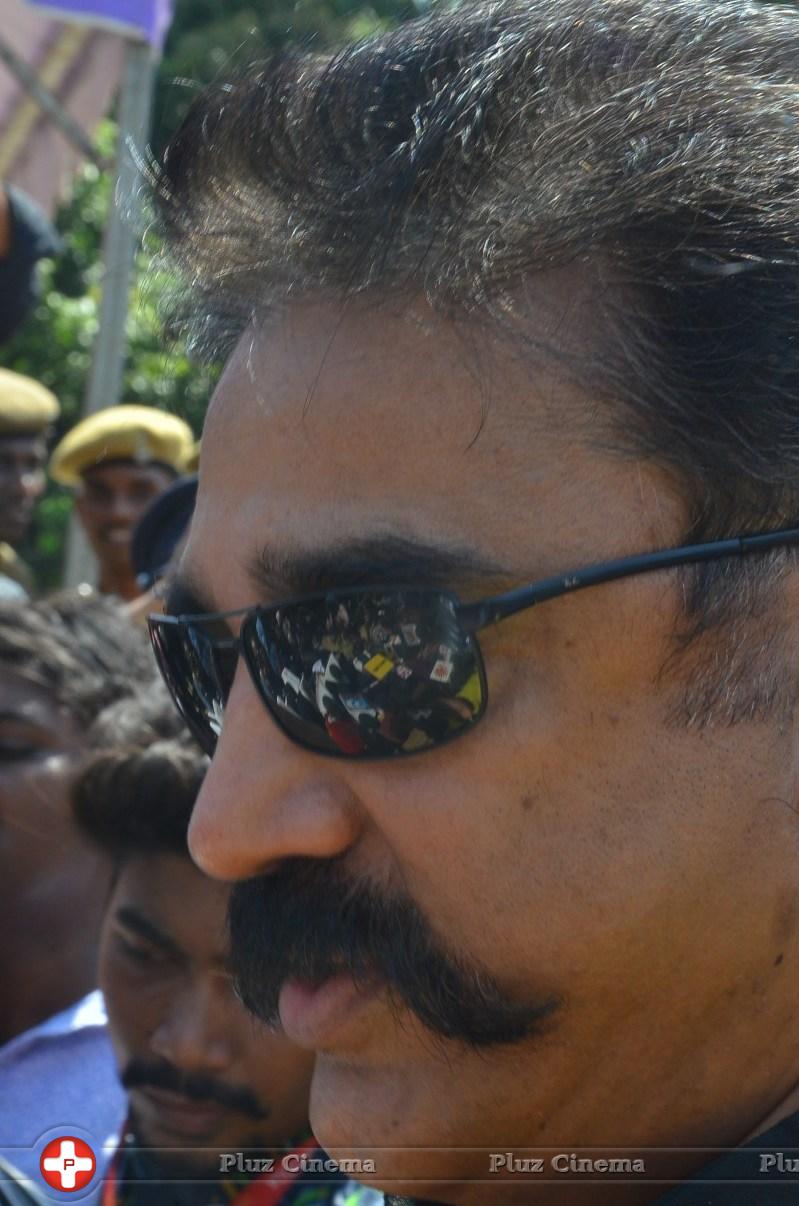 Kamal Haasan - Kamal Hassan and Gautami Votes for Nadigar Sangam Elections 2015 Photos | Picture 1141759